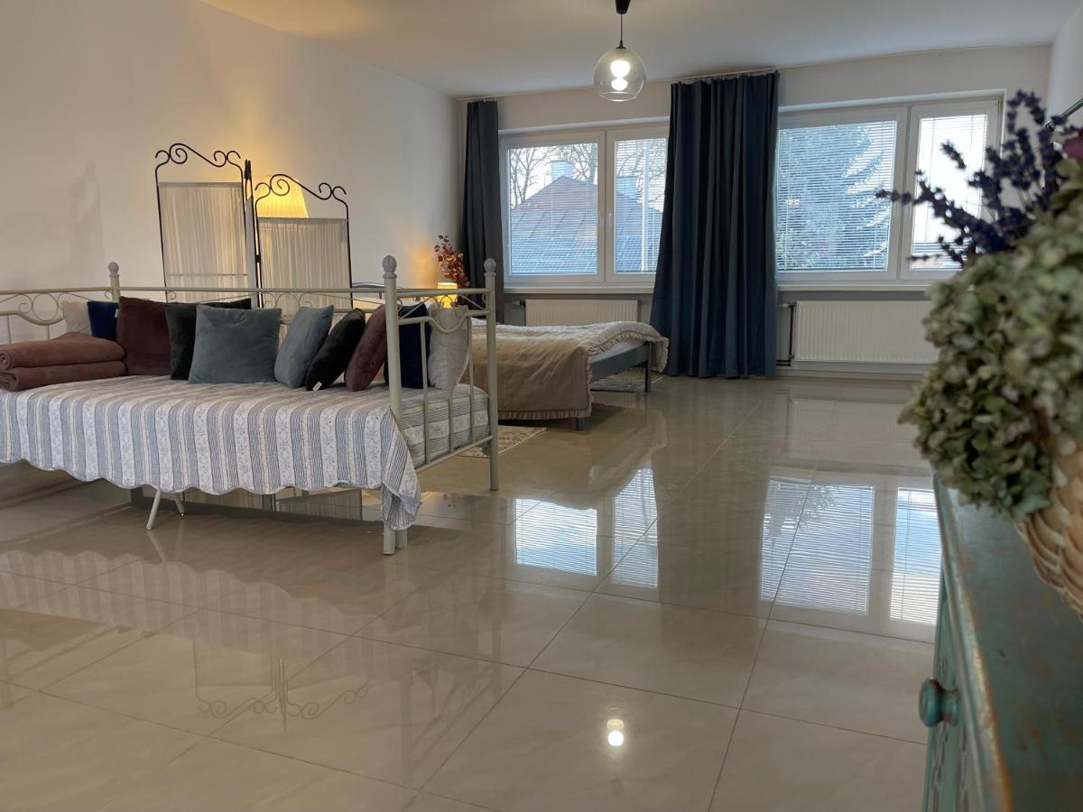 Apartamenty Cud Miód Krosno Exterior foto
